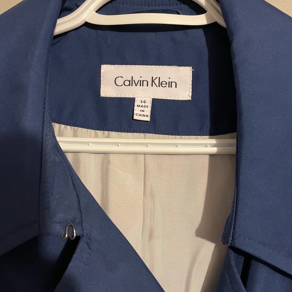 Calvin Klein trench coat - Picture 3 of 6